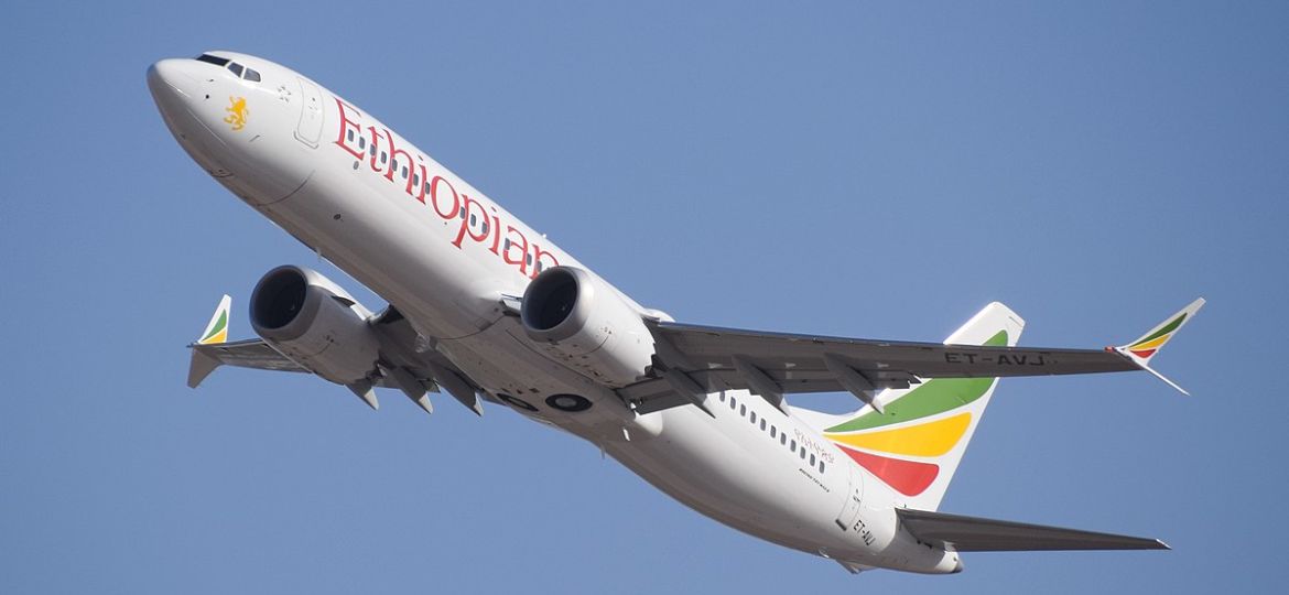 1200px-Ethiopian_Airlines_ET-AVJ_takeoff_from_TLV_(46461974574)